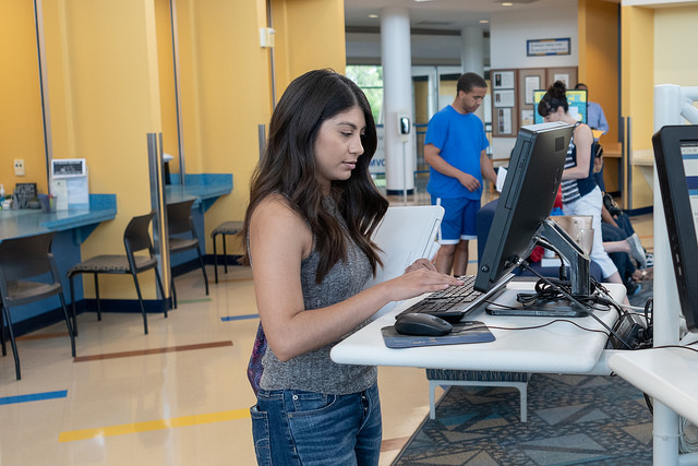 Student at Mountain View College using a computer.