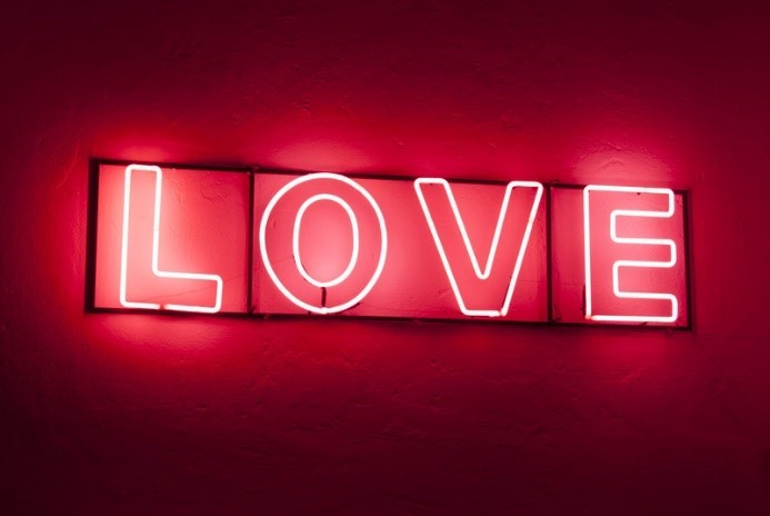 photo of a lighted sign that reads, "LOVE"